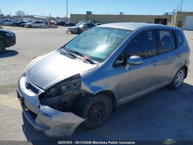 Продажа на аукционе авто 2008 Honda Fit Lx, vin: JHMGD384X8S811542, номер лота: 20257053