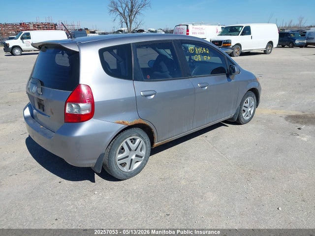 Продажа на аукционе авто 2008 Honda Fit Lx, vin: JHMGD384X8S811542, номер лота: 20257053