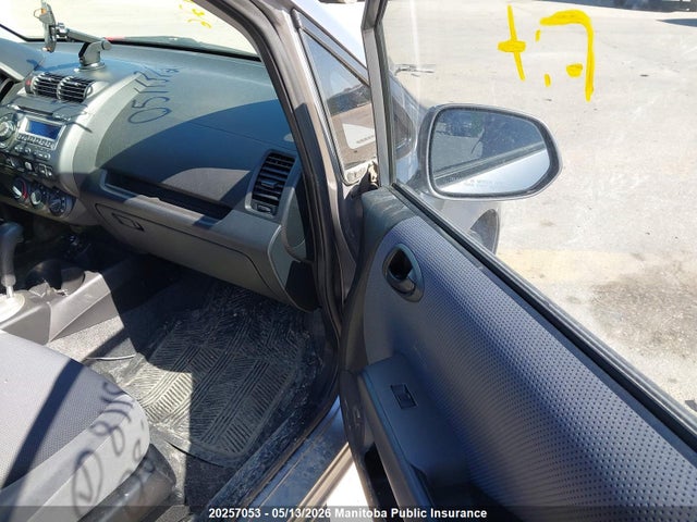 Продажа на аукционе авто 2008 Honda Fit Lx, vin: JHMGD384X8S811542, номер лота: 20257053