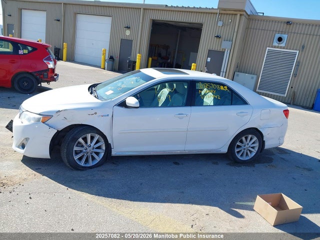 4T1BD1FK6EU131442 Toyota Camry Xle Hybrid