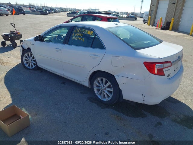 4T1BD1FK6EU131442 Toyota Camry Xle Hybrid