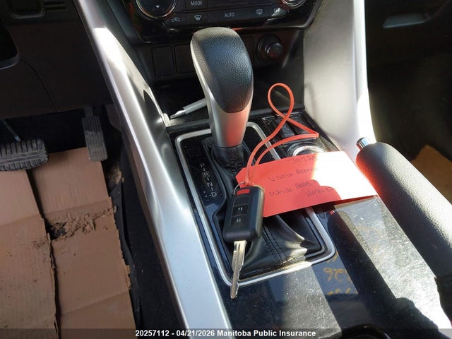 JA4ATUAAXPZ601376 Mitsubishi Eclipse Cross Es