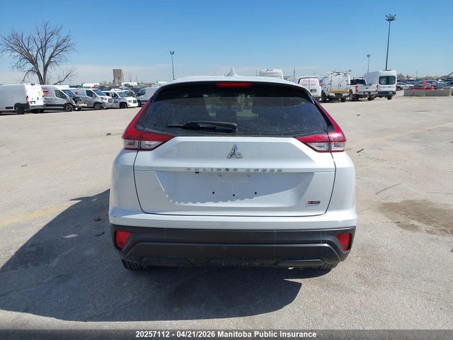 JA4ATUAAXPZ601376 Mitsubishi Eclipse Cross Es
