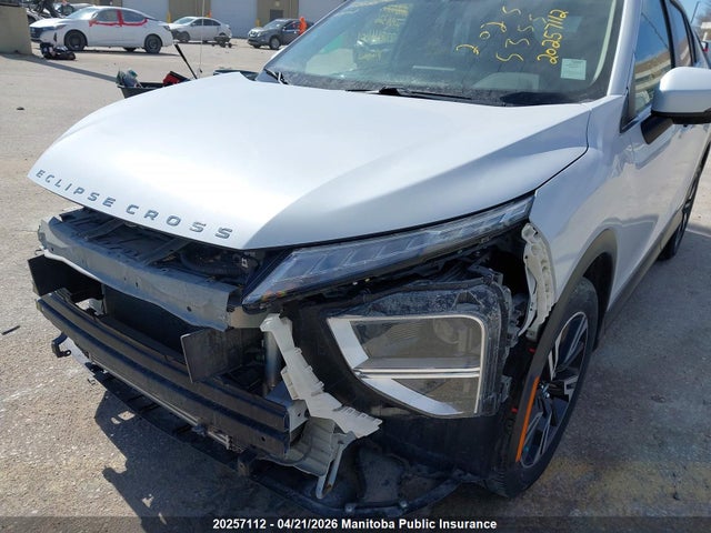 JA4ATUAAXPZ601376 Mitsubishi Eclipse Cross Es