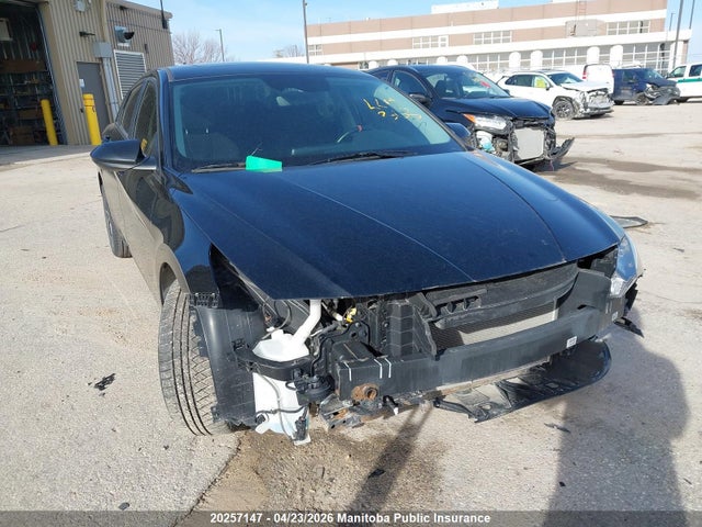 KMHLM4AG4MU077033 Hyundai Elantra Preferred