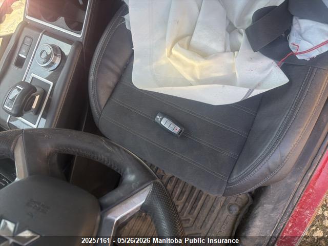 20257161 :رقم المزاد ، JA4J4UA8XPZ602666 vin ، 2023 Mitsubishi Outlander Le مزاد بيع