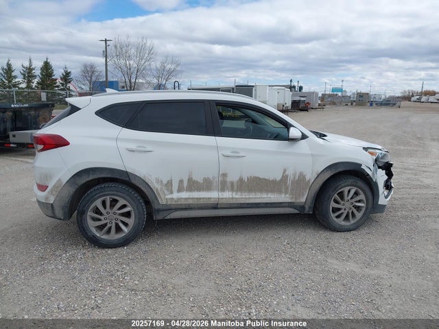 KM8J3CA48JU777417 Hyundai Tucson