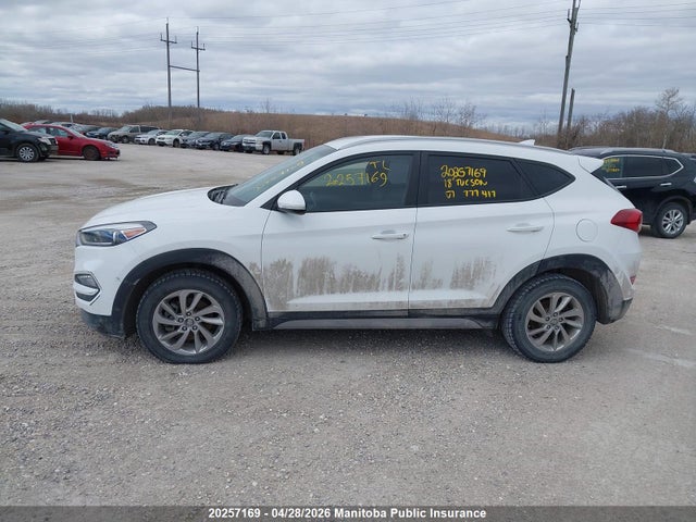 KM8J3CA48JU777417 Hyundai Tucson