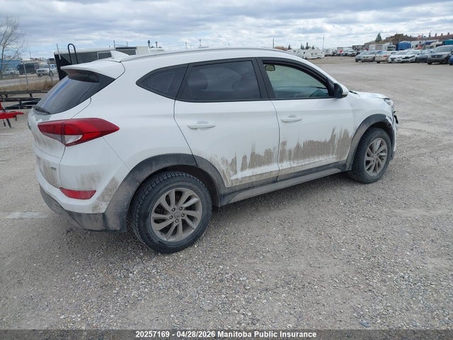 KM8J3CA48JU777417 Hyundai Tucson