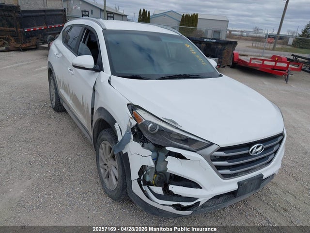 KM8J3CA48JU777417 Hyundai Tucson
