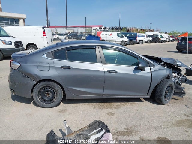 20257217 :رقم المزاد ، 1G1BE5SM6K7136725 vin ، 2019 Chevrolet Cruze Lt Turbo مزاد بيع