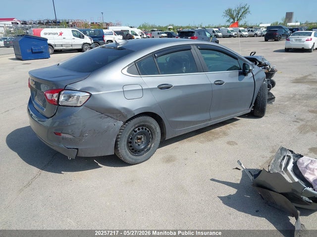20257217 :رقم المزاد ، 1G1BE5SM6K7136725 vin ، 2019 Chevrolet Cruze Lt Turbo مزاد بيع