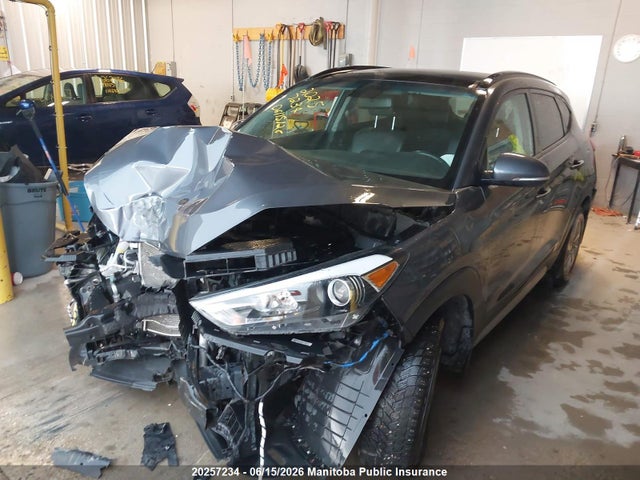 KM8J3CA4XJU624862 Hyundai Tucson