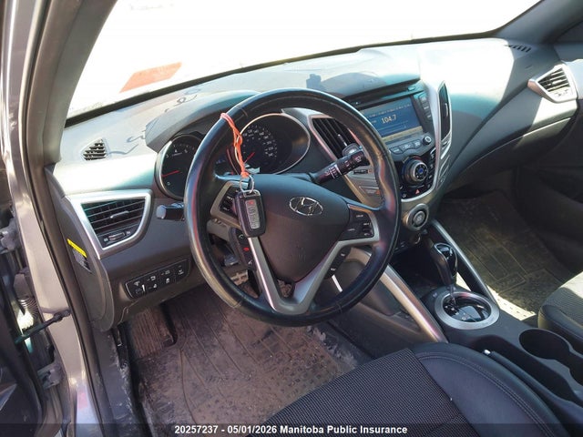 KMHTC6AD4GU301961 Hyundai Veloster