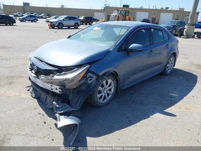 20257257 :رقم المزاد ، 5YFBPMBE8MP219370 vin ، 2021 Toyota Corolla Le مزاد بيع