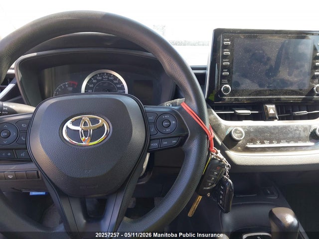 20257257 :رقم المزاد ، 5YFBPMBE8MP219370 vin ، 2021 Toyota Corolla Le مزاد بيع