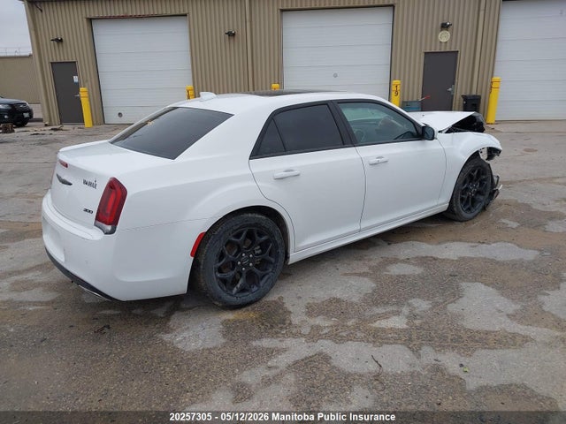 Продажа на аукционе авто 2023 Chrysler 300 Touring L, vin: 2C3CCASG1PH647005, номер лота: 20257305
