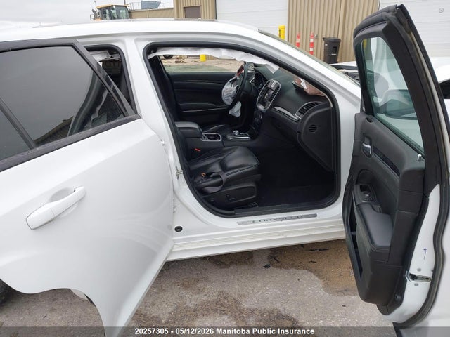 Продажа на аукционе авто 2023 Chrysler 300 Touring L, vin: 2C3CCASG1PH647005, номер лота: 20257305