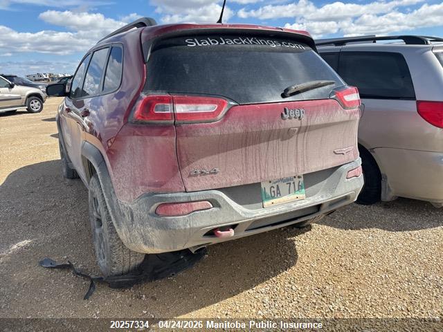 1C4PJMBS6FW727084 Jeep Cherokee Trailhawk
