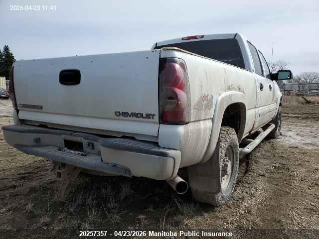 2004 Chevrolet Silverado 2500 Hd Crew Cab მანქანა იყიდება აუქციონზე, vin: 1GCHK23194F168073, აუქციონის ნომერი: 20257357