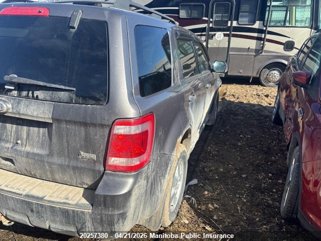 2010 Ford Escape Xlt V6 მანქანა იყიდება აუქციონზე, vin: 1FMCU9DG3AKC57149, აუქციონის ნომერი: 20257380