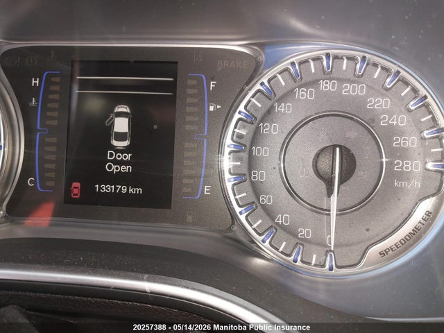 Продажа на аукционе авто 2015 Chrysler 200 Lx, vin: 1C3CCCFB8FN639421, номер лота: 20257388