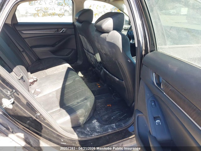 1HGCV1F91JA806873 Honda Accord Touring
