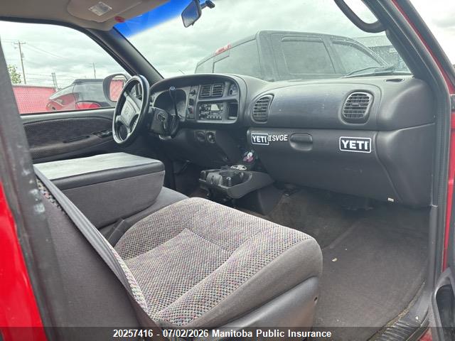 20257416 :رقم المزاد ، 1B7HF13Y51J586117 vin ، 2001 Dodge Ram 1500 Laramie Slt Quad Cab مزاد بيع