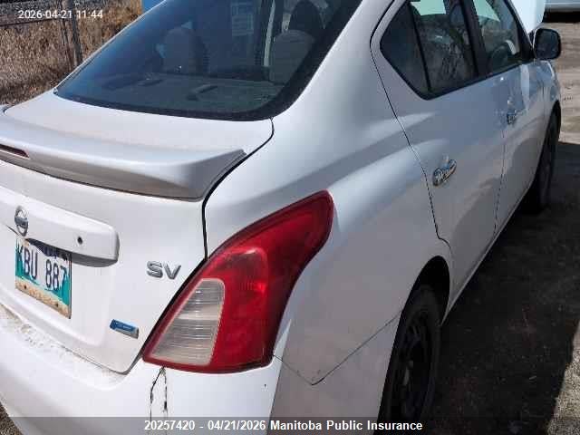 2013 Nissan Versa 1.6 Sv მანქანა იყიდება აუქციონზე, vin: 3N1CN7AP6DL872830, აუქციონის ნომერი: 20257420