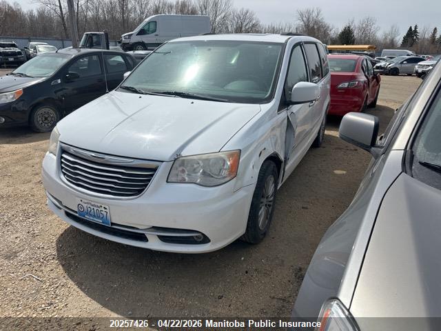 2014 Chrysler Town & Country Touring მანქანა იყიდება აუქციონზე, vin: 2C4RC1CG7ER386636, აუქციონის ნომერი: 20257426