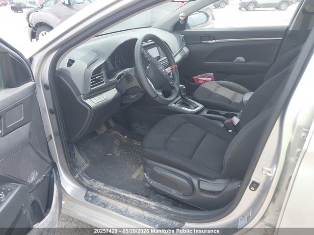 20257429 :رقم المزاد ، KMHD74LF3LU933162 vin ، 2020 Hyundai Elantra Essential مزاد بيع