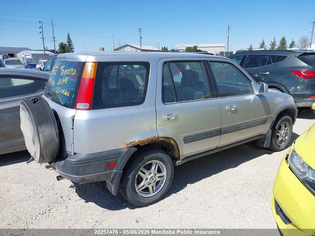 1999 Honda Cr-v მანქანა იყიდება აუქციონზე, vin: JHLRD1851XC810590, აუქციონის ნომერი: 20257476