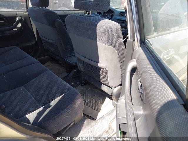 1999 Honda Cr-v მანქანა იყიდება აუქციონზე, vin: JHLRD1851XC810590, აუქციონის ნომერი: 20257476