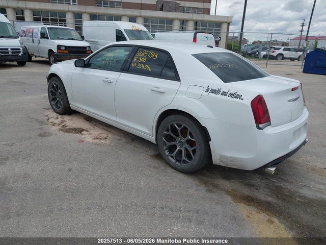 Продажа на аукционе авто 2016 Chrysler 300 Limited, vin: 2C3CCABG0GH334396, номер лота: 20257513