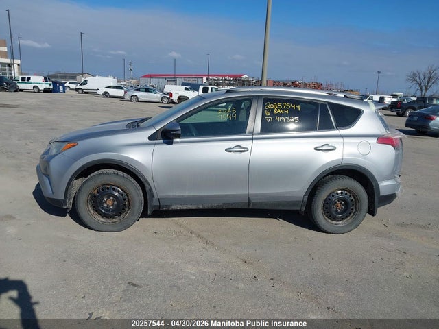 2016 Toyota Rav4 Le მანქანა იყიდება აუქციონზე, vin: 2T3BFREV9GW419325, აუქციონის ნომერი: 20257544