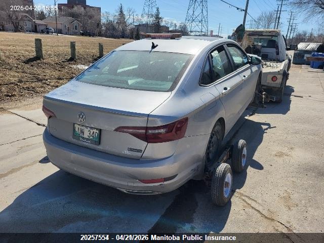 2021 Volkswagen Jetta Highline 1.4 Tsi მანქანა იყიდება აუქციონზე, vin: 3VWE57BU6MM062101, აუქციონის ნომერი: 20257554