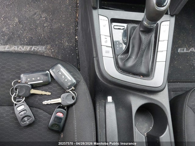 2020 Hyundai Elantra Preferred მანქანა იყიდება აუქციონზე, vin: KMHD84LF8LU086488, აუქციონის ნომერი: 20257570
