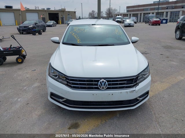 Aukcja sprzedaży 2017 Volkswagen Passat 1.8 Tsi, vin: 1VWAT7A37HC068896, numer aukcji: 20257615