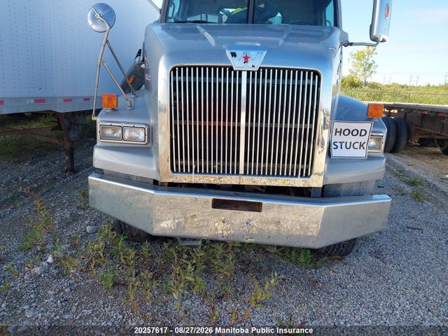 Western Star 4800sb 2017 5KKMBBDV2HPHY3999 Image 10