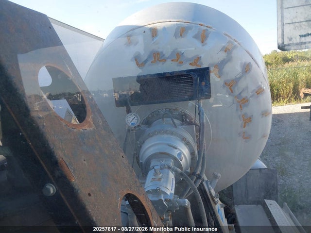 Western Star 4800sb 2017 5KKMBBDV2HPHY3999 Image 8