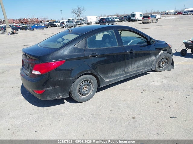 2017 Hyundai Accent Gl მანქანა იყიდება აუქციონზე, vin: KMHCT4AE6HU184558, აუქციონის ნომერი: 20257622