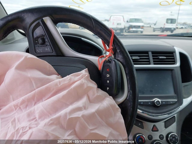1G1JD5SB0H4172739 Chevrolet SONIC LT