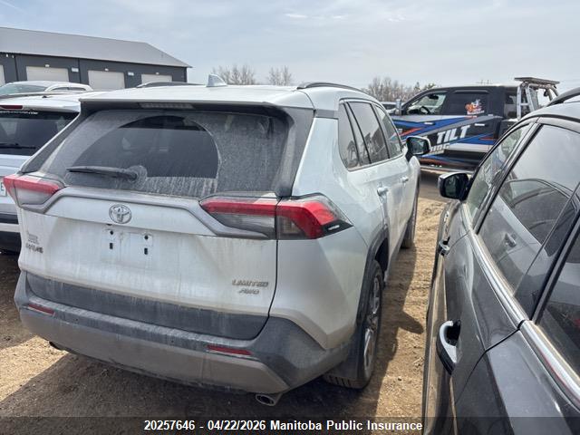 20257646 :رقم المزاد ، 2T3D1RFV0SW585456 vin ، 2025 Toyota Rav4 Limited مزاد بيع