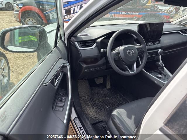 20257646 :رقم المزاد ، 2T3D1RFV0SW585456 vin ، 2025 Toyota Rav4 Limited مزاد بيع