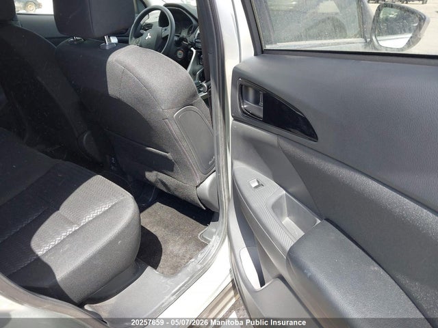 2025 Mitsubishi Eclipse Cross Es მანქანა იყიდება აუქციონზე, vin: JA4ATUAA0SZ611486, აუქციონის ნომერი: 20257659