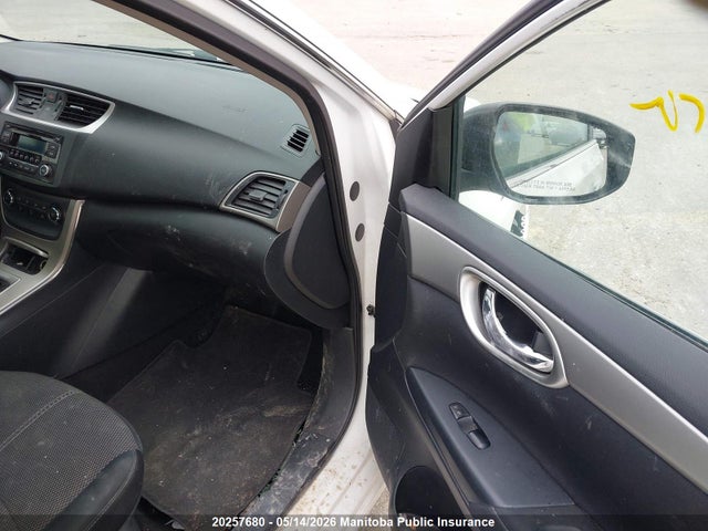 Продажа на аукционе авто 2015 Nissan Sentra 1.8 S, vin: 3N1AB7AP3FL646473, номер лота: 20257680