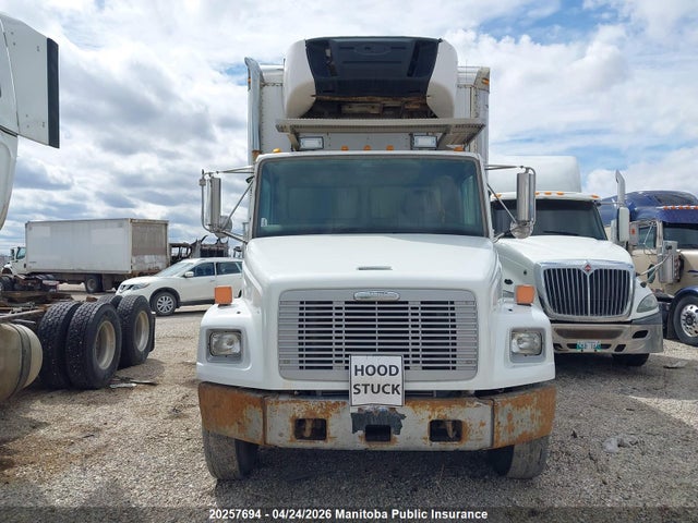 Продажа на аукционе авто 2000 Freightliner Other, vin: 1FVXJJBB0YHG06838, номер лота: 20257694