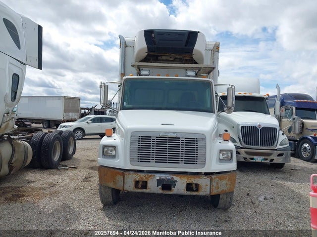 Продажа на аукционе авто 2000 Freightliner Other, vin: 1FVXJJBB0YHG06838, номер лота: 20257694