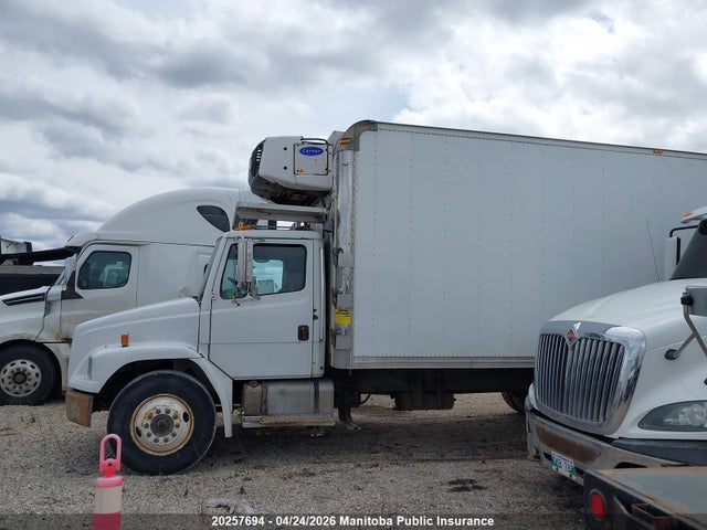 Продажа на аукционе авто 2000 Freightliner Other, vin: 1FVXJJBB0YHG06838, номер лота: 20257694