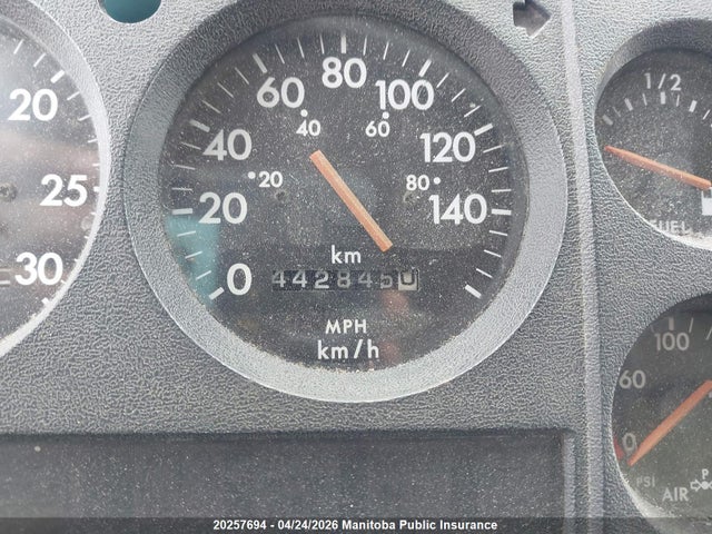 Продажа на аукционе авто 2000 Freightliner Other, vin: 1FVXJJBB0YHG06838, номер лота: 20257694